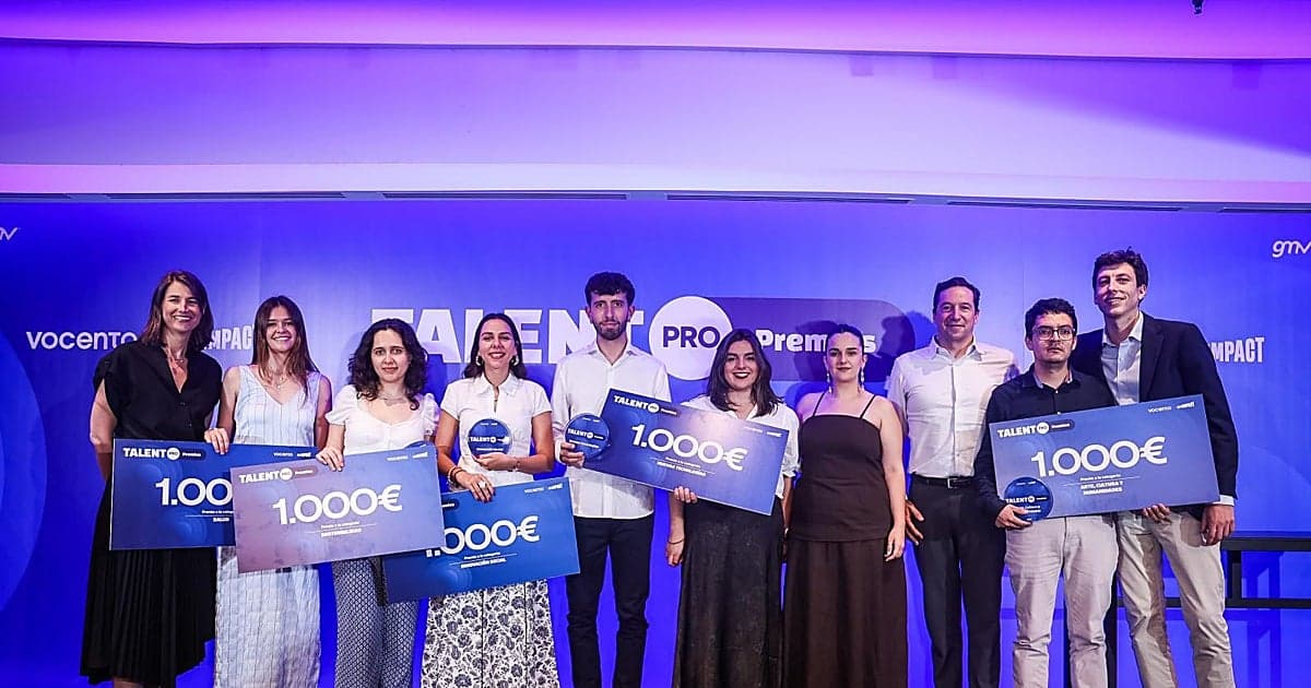 Foto de familia de los Premios TalentPRO
